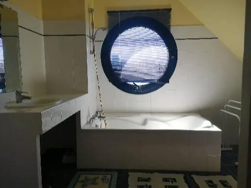 Chambre Dans Maison Fleurie Et Calme Ploemeur Bed & Breakfast